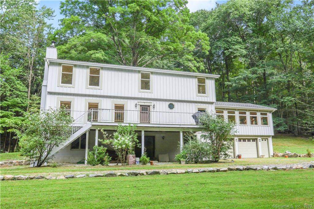 143 Middle Patent Road - Photo 1
