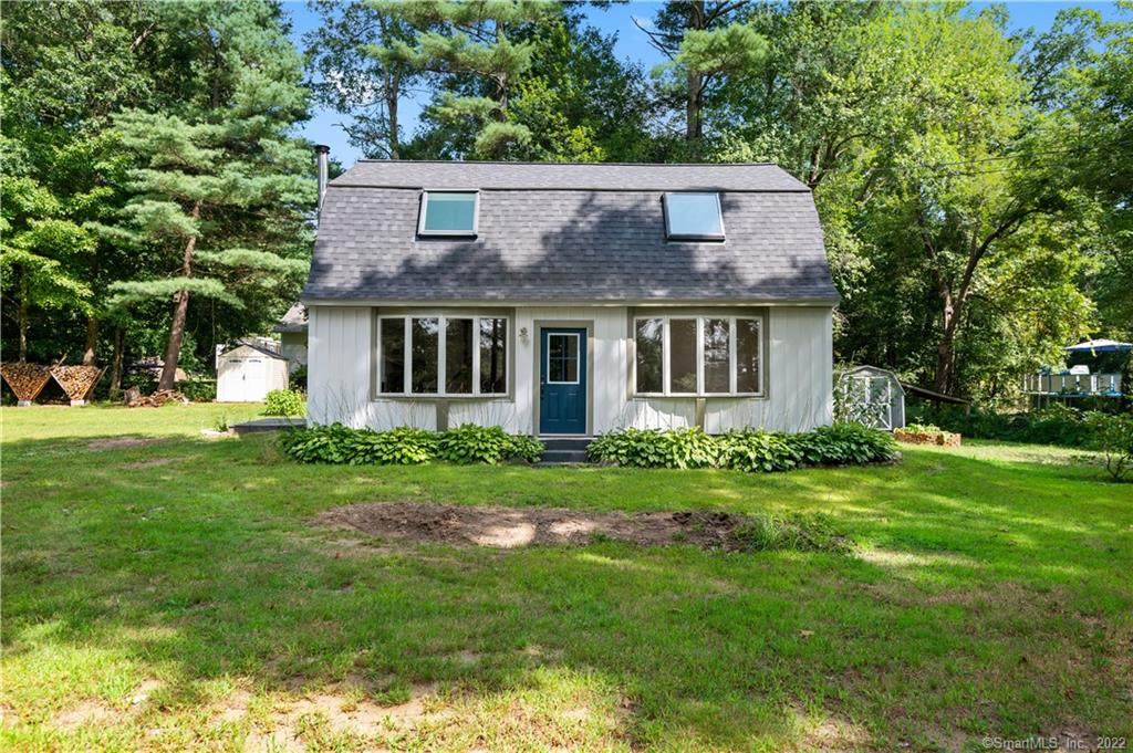 11 Whispering Pines Road - Photo 1