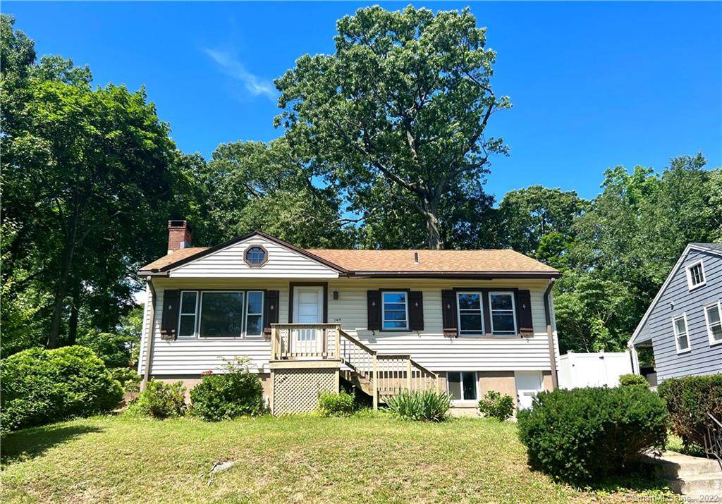 140 Park Terrace Avenue - Photo 1