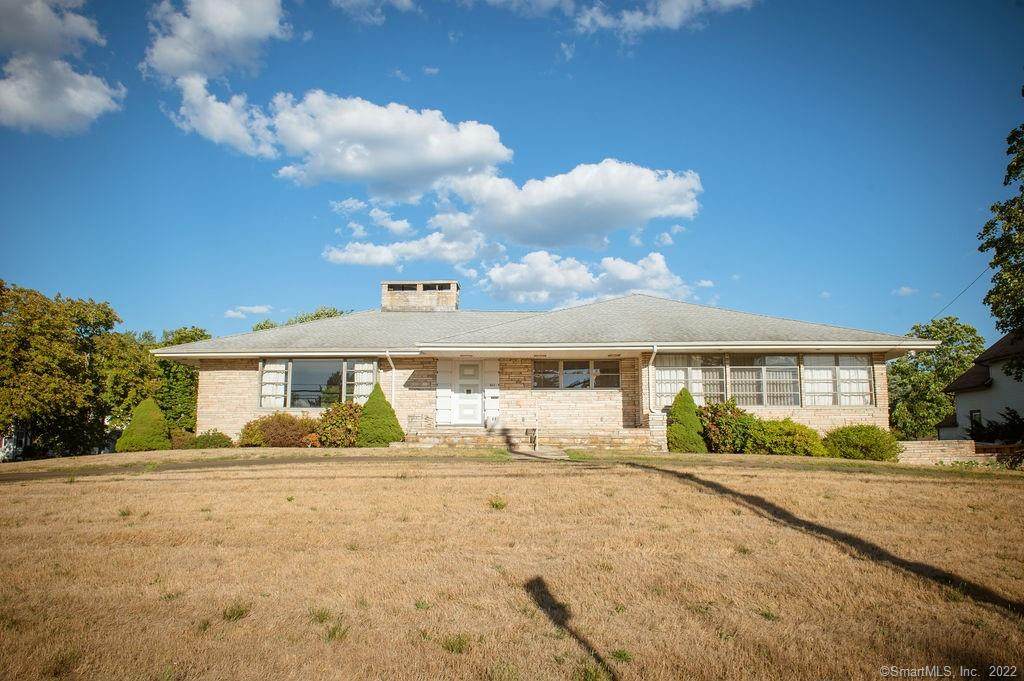 821 Townsend Avenue - Photo 1