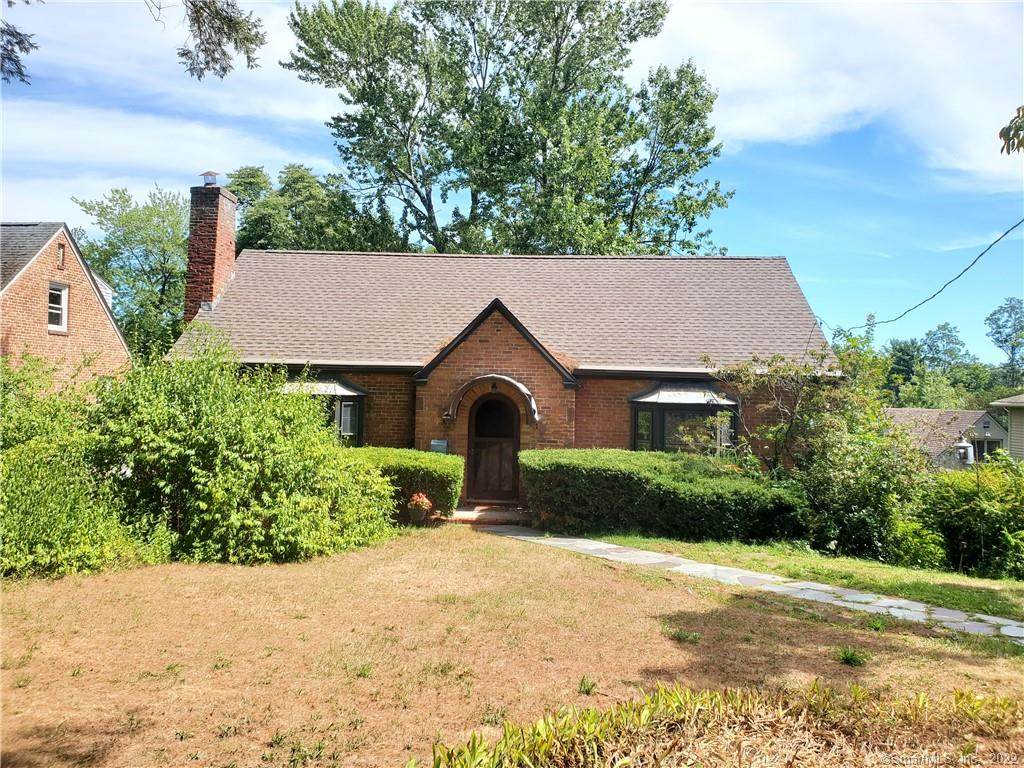 366 Ridgewood Road - Photo 1
