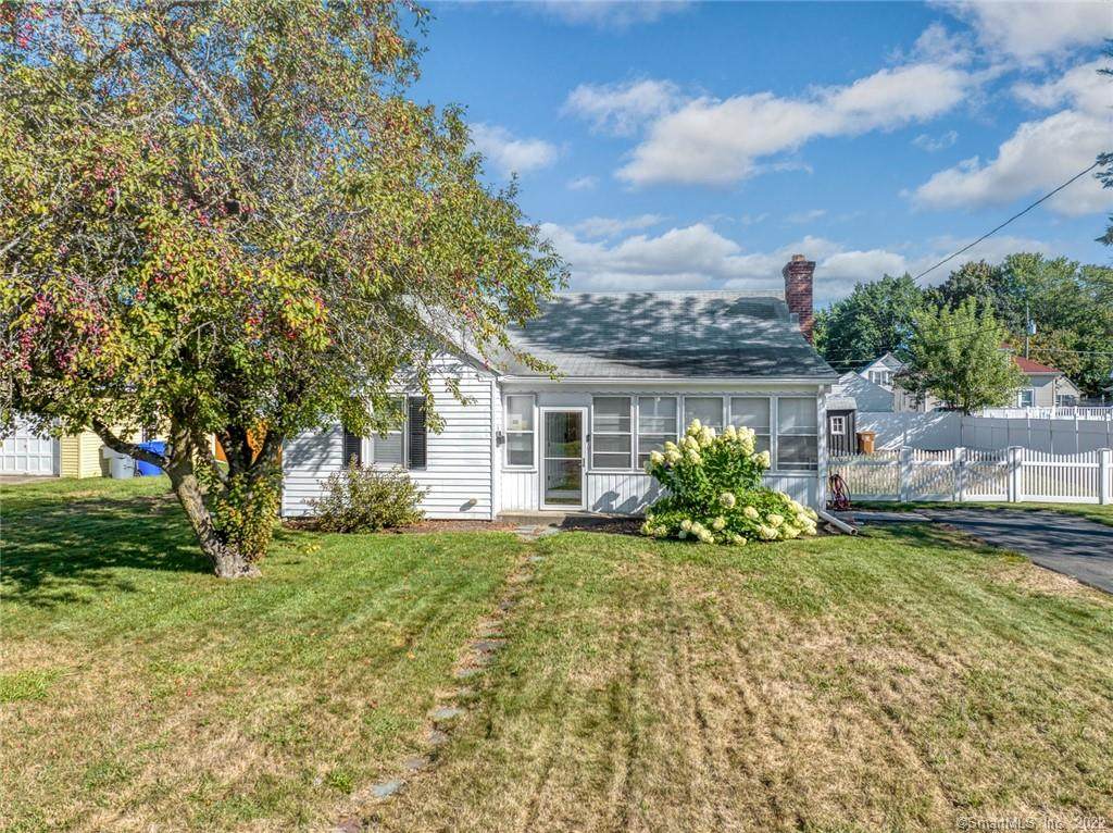 6 Francis Avenue - Photo 1
