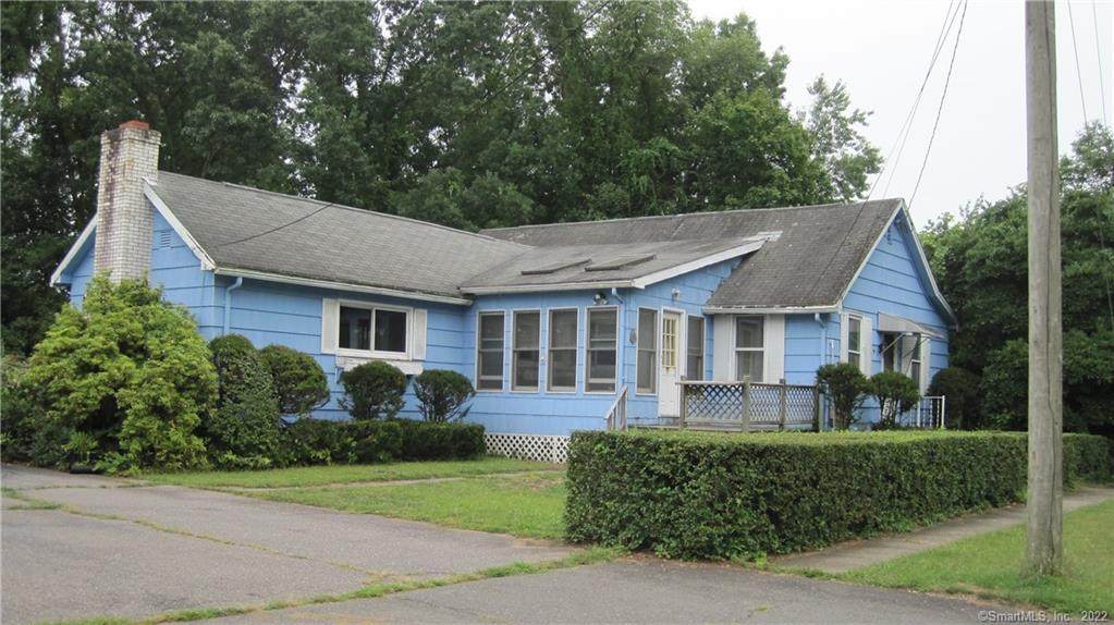 19 Pequot Avenue - Photo 1