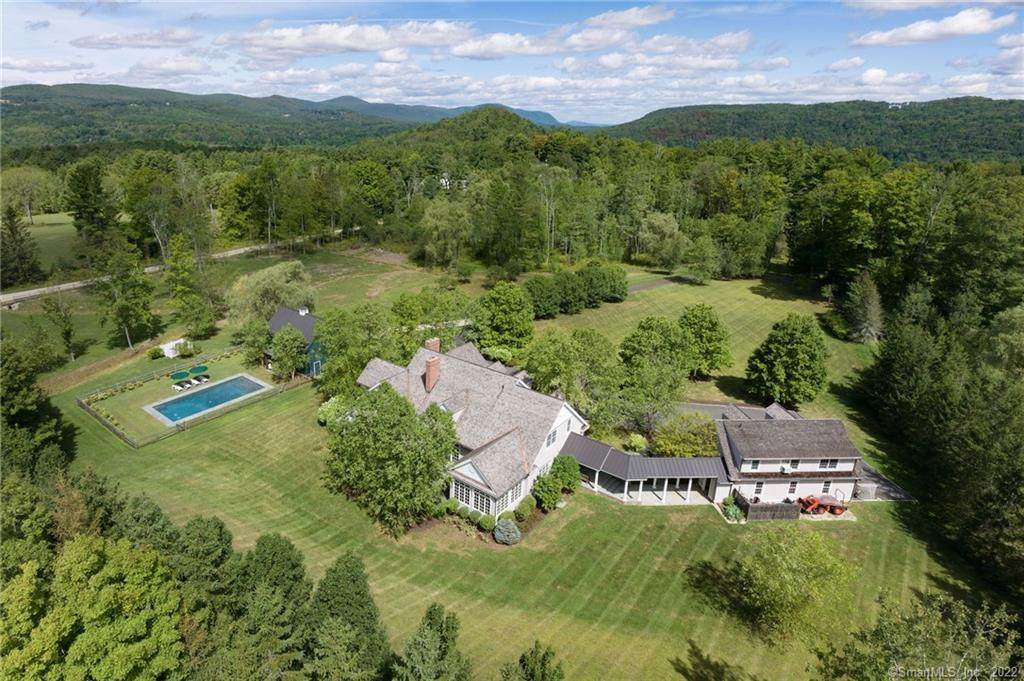 235 Farnum Road - Photo 1