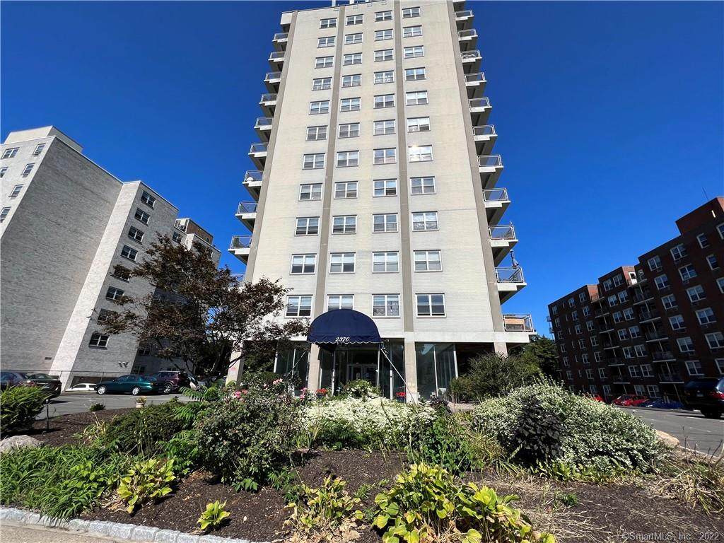 2370 North Avenue - Photo 1