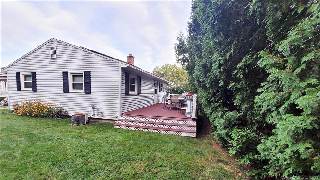 17 Elaine Drive - Photo 1