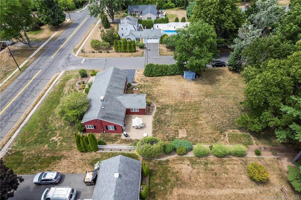 406 Griswold Road - Photo 1