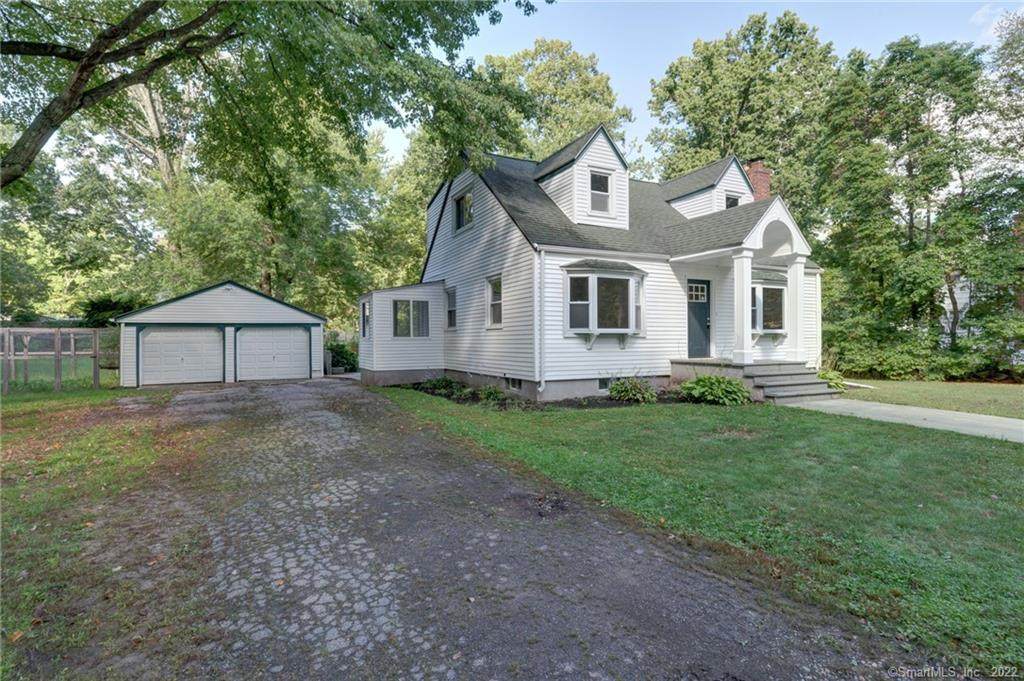 2065 Reservoir Avenue - Photo 1