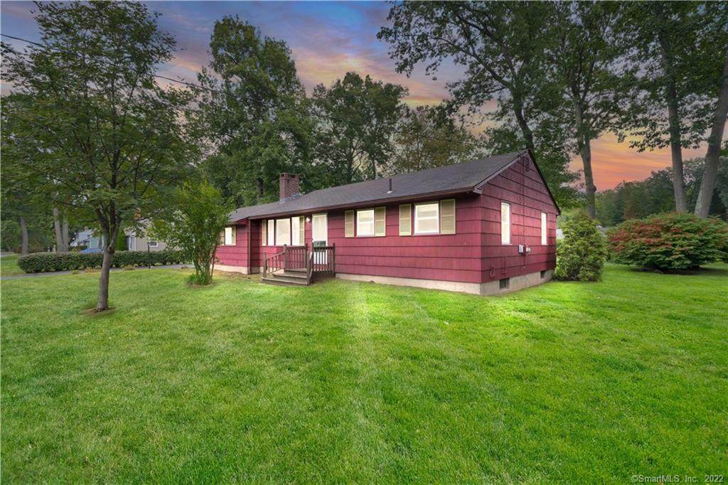 9 Shady Oak Drive - Photo 1