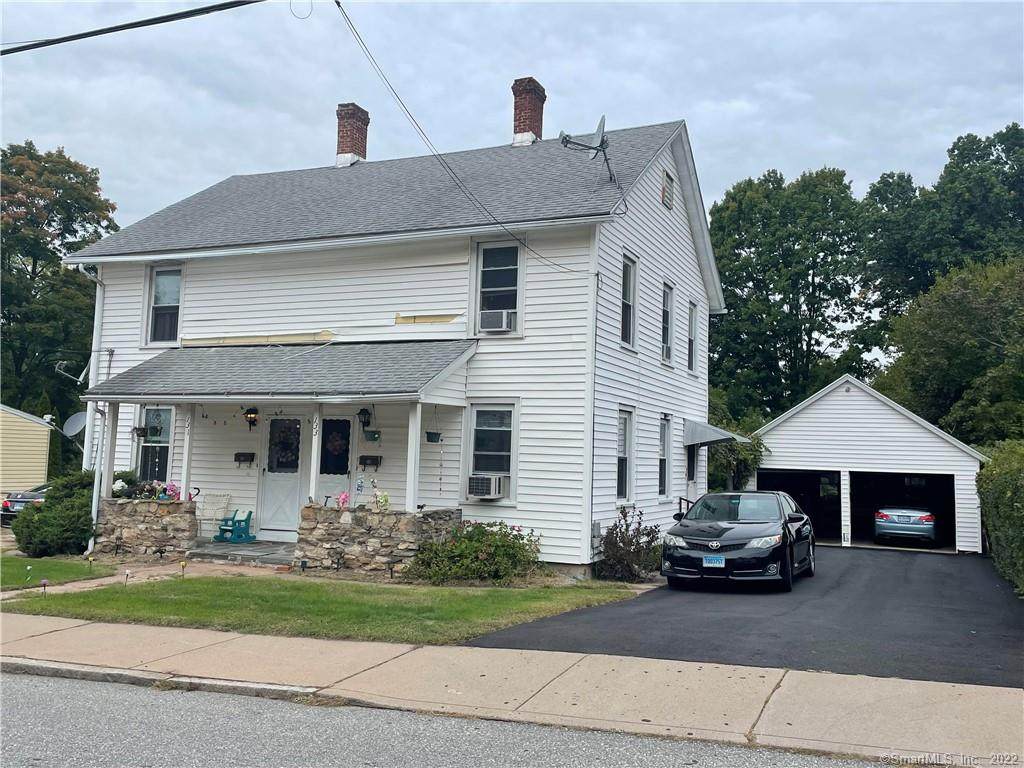131 Maple Street - Photo 1