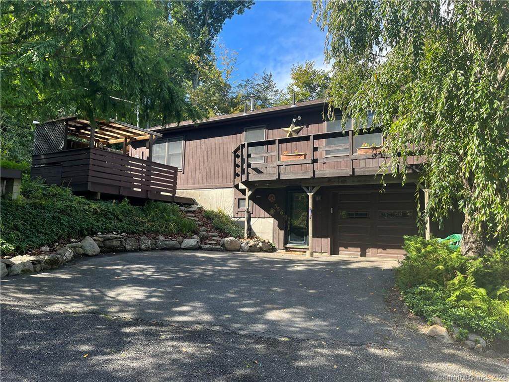 556 Berkshire Road - Photo 1