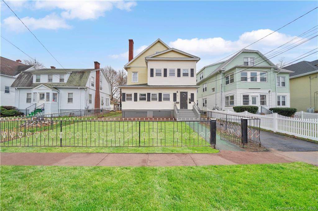 33 Hebron Street - Photo 1