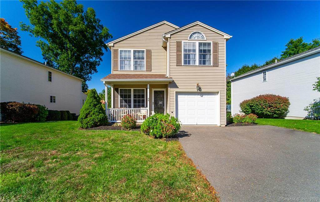 44 Tunxis Street - Photo 1