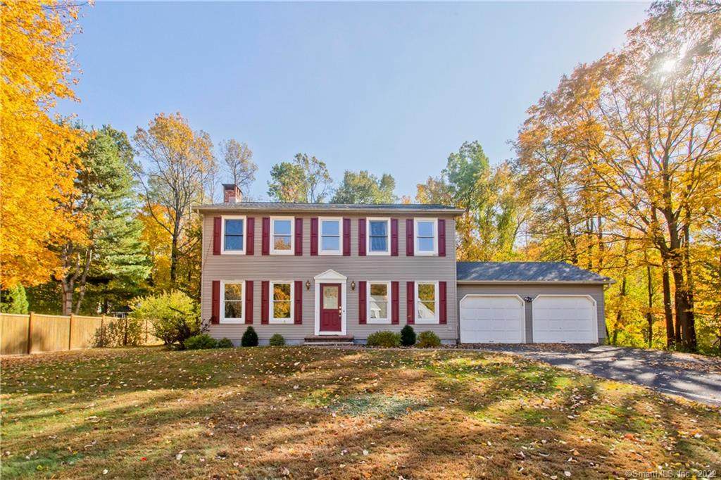 2 Camelot Drive - Photo 1