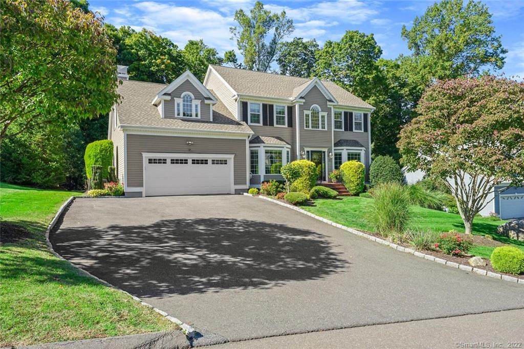 17 Sarenee Circle - Photo 1
