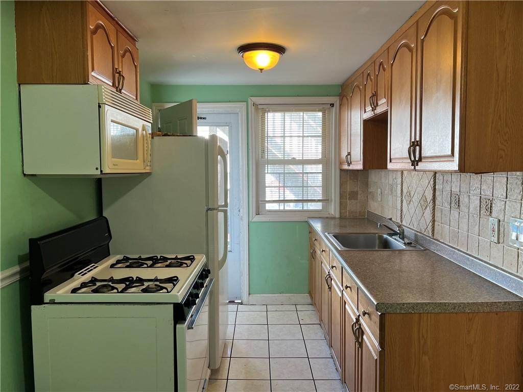 1096 Main Street - Photo 1