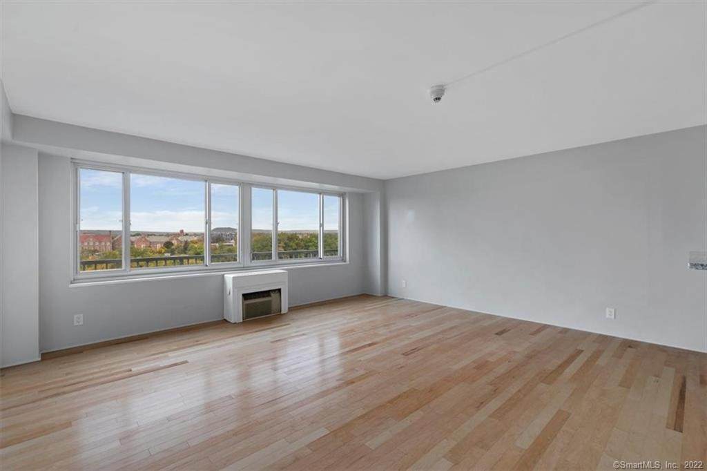 100 York Street - Photo 1