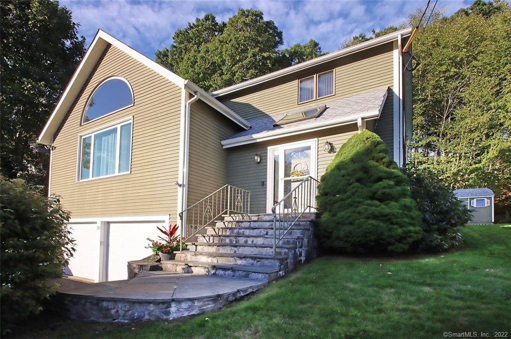 50 Bruce Drive - Photo 1