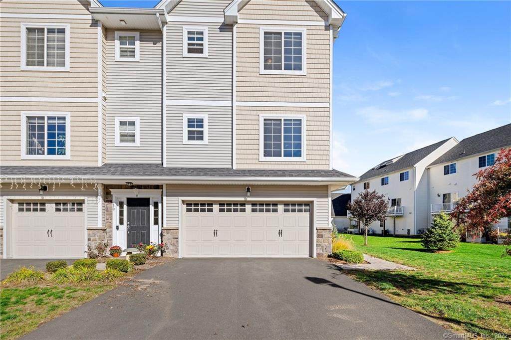 16 Lexie Lane - Photo 1