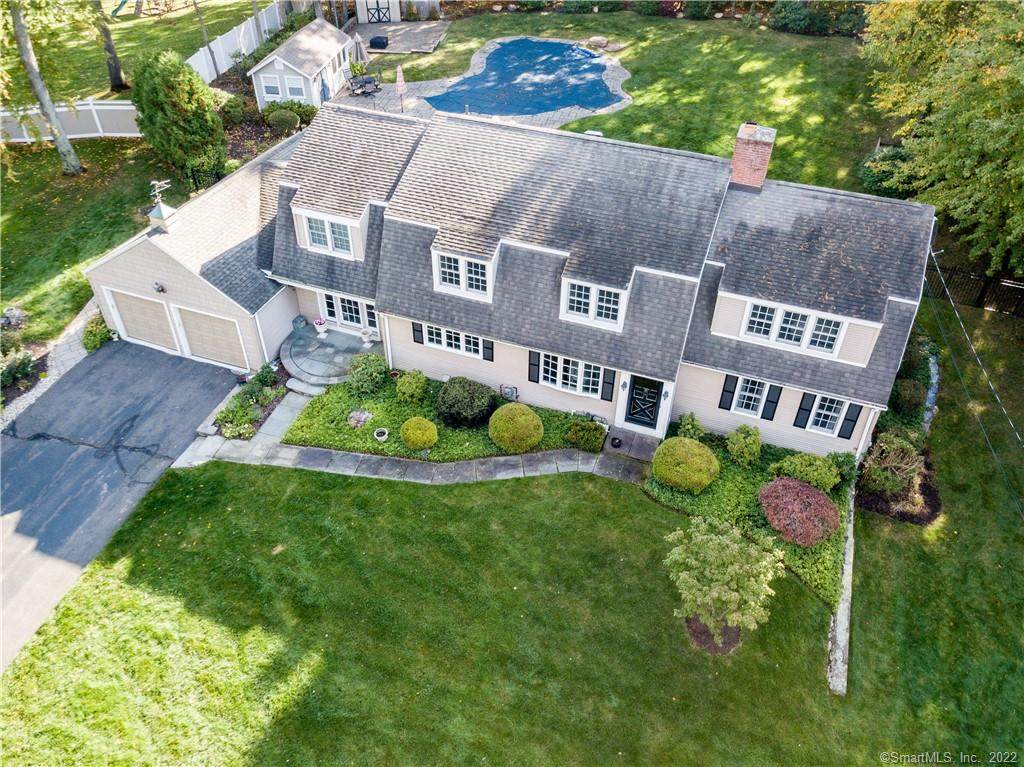 10 Deepwood Lane - Photo 1