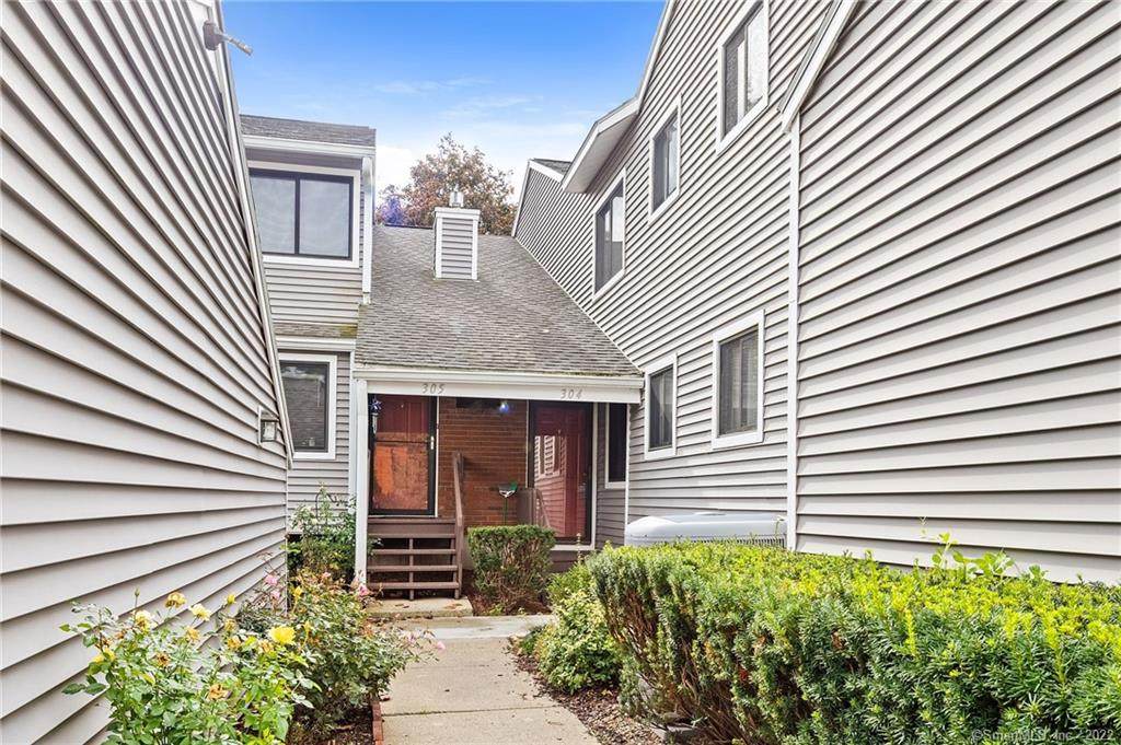 304 Mill Pond Drive - Photo 1