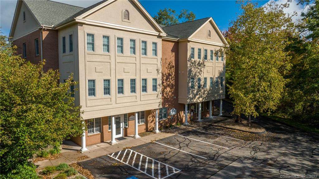 59 Sycamore Street - Photo 1