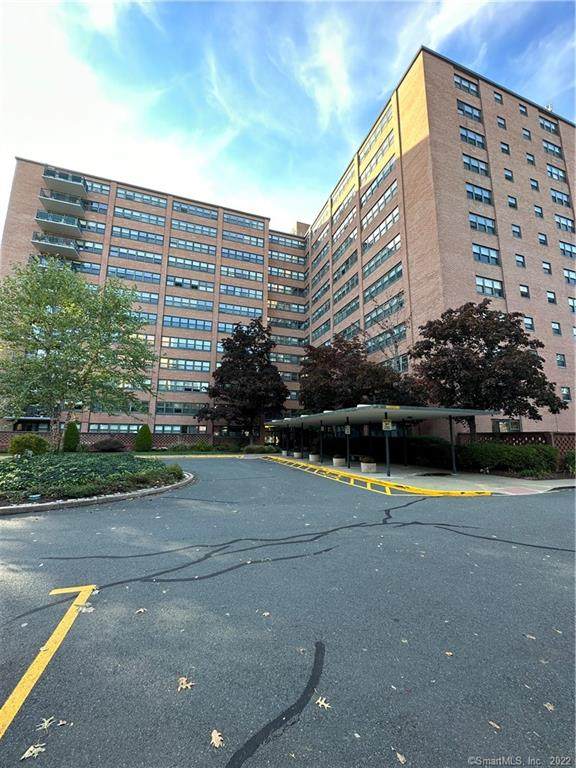 31 Woodland Street - Photo 1