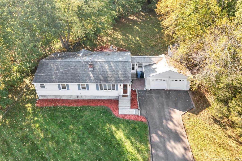 42 Paradise Avenue - Photo 1