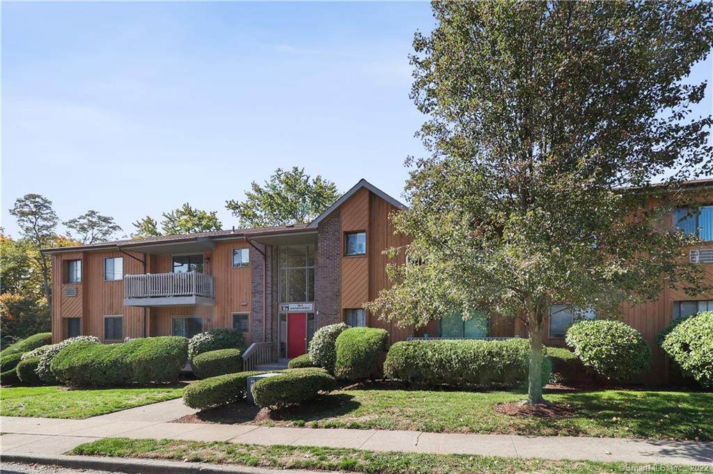 15 Riverview Drive - Photo 1