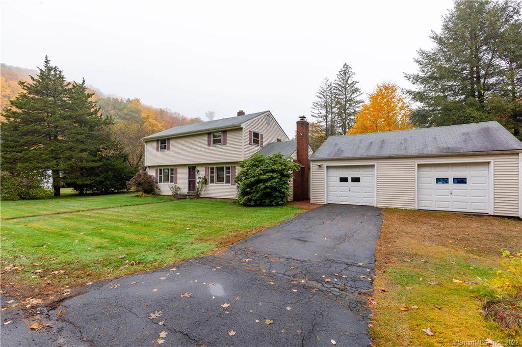 10 Evergreen Road - Photo 1