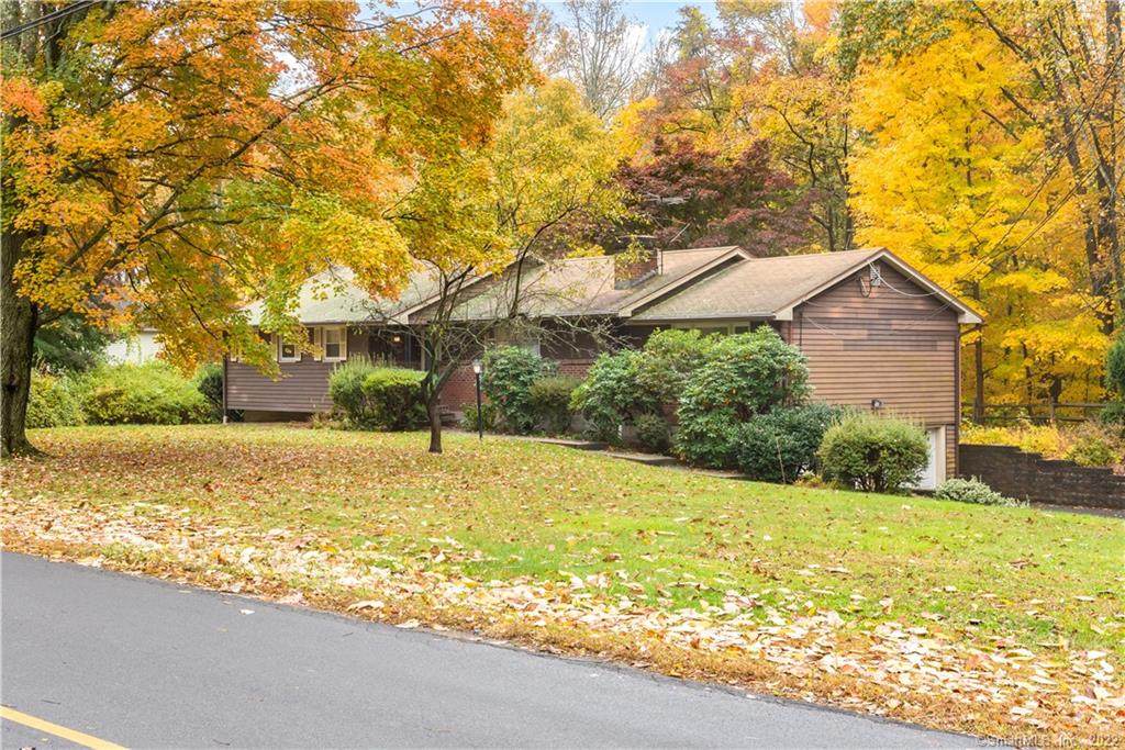 350 Peck Lane - Photo 1