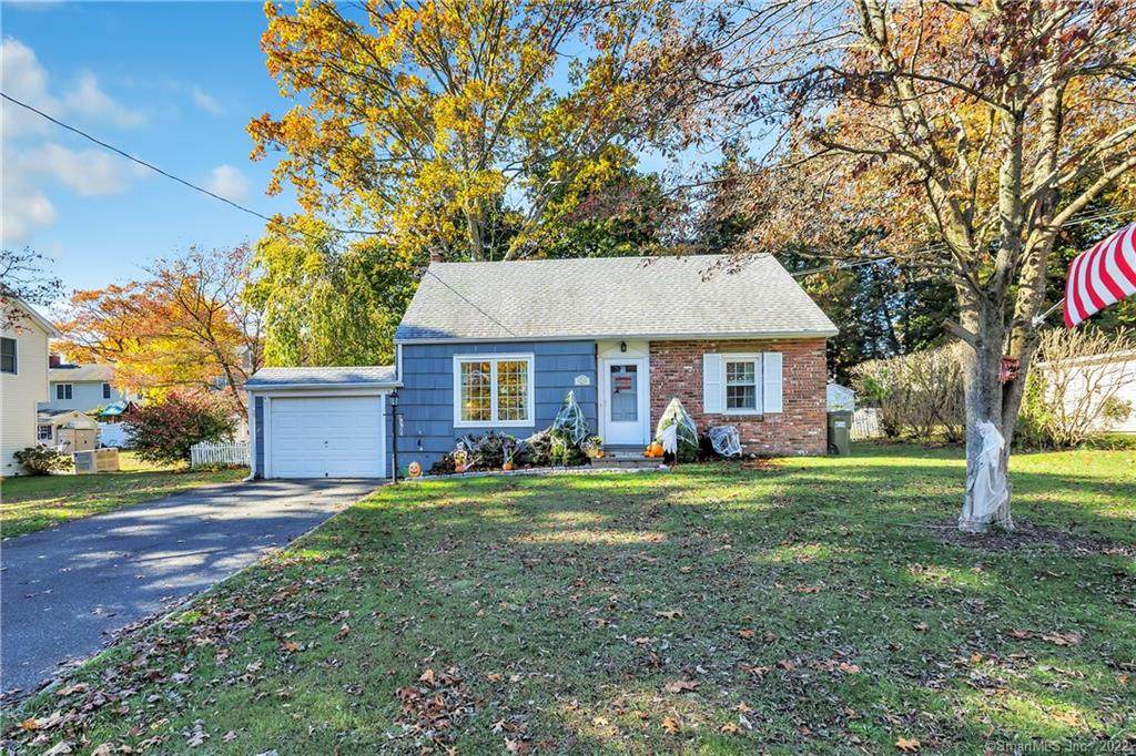 105 Lisbon Drive - Photo 1
