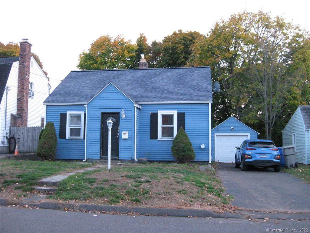 46 Beacon Street - Photo 1