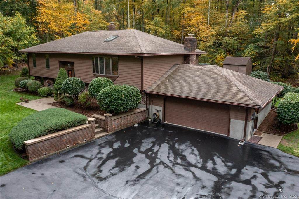 84 Ledgewood Drive - Photo 1