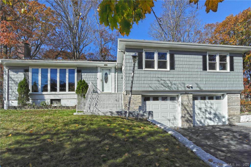 11 Byron Place - Photo 1