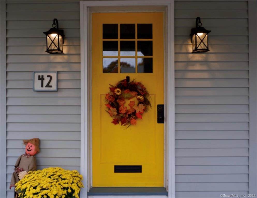 42 Westwood Road - Photo 1