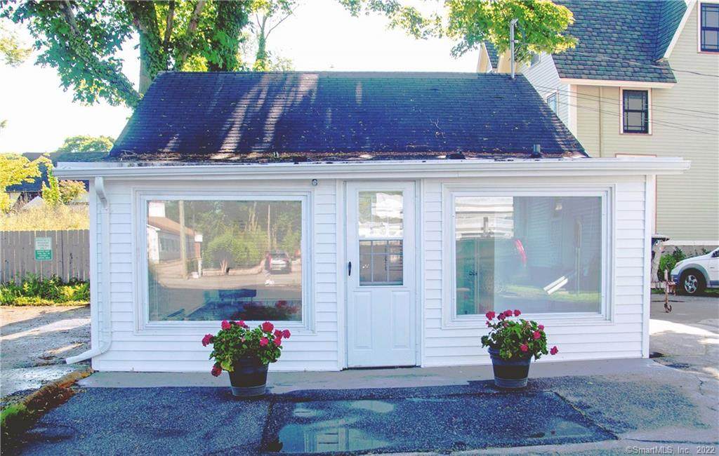 29 Broadway Avenue - Photo 1