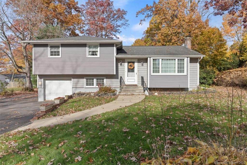 22 Woodmere Knoll - Photo 1
