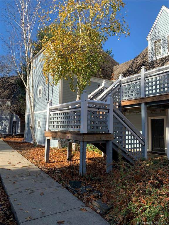 221 Old Pond Lane - Photo 1