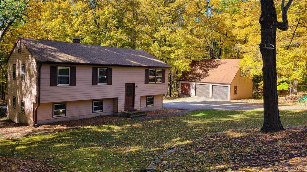 1465 Exeter Road - Photo 1