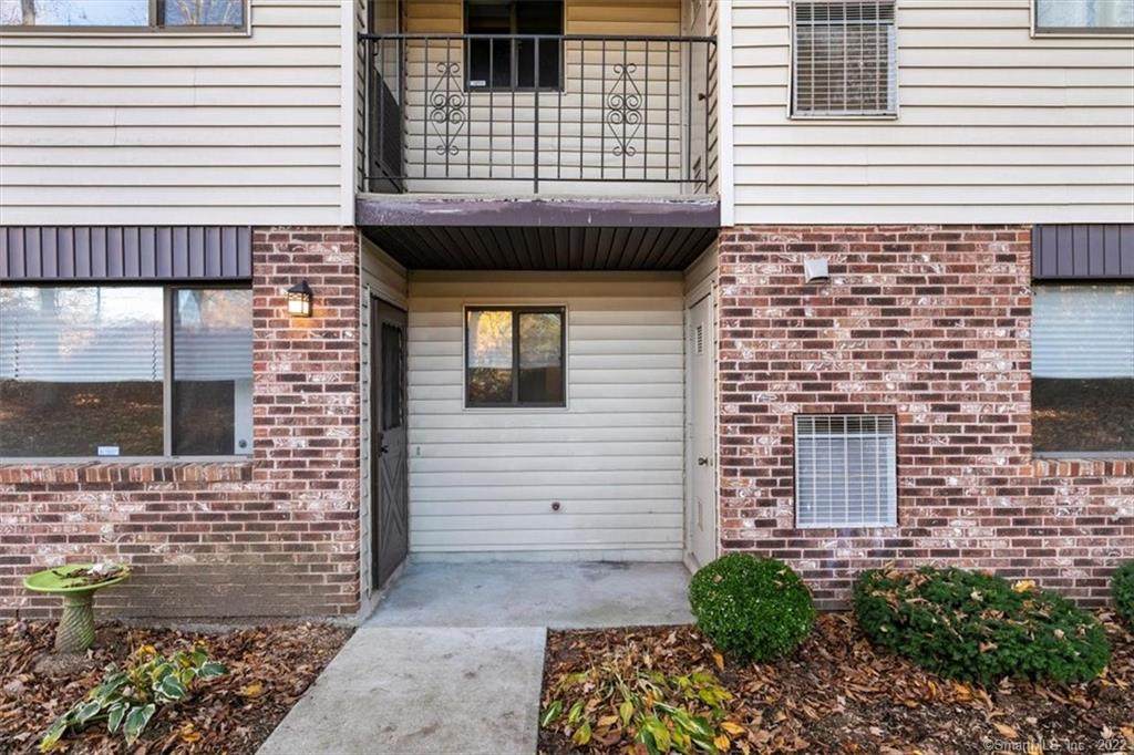 140 Thompson Street - Photo 1