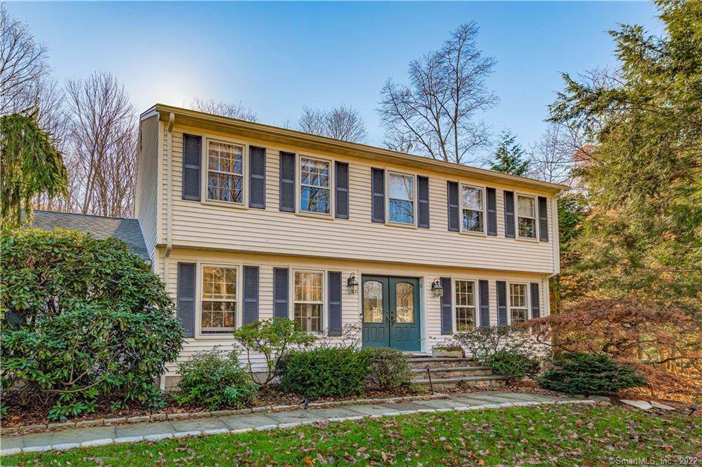 625 Redstone Drive - Photo 1