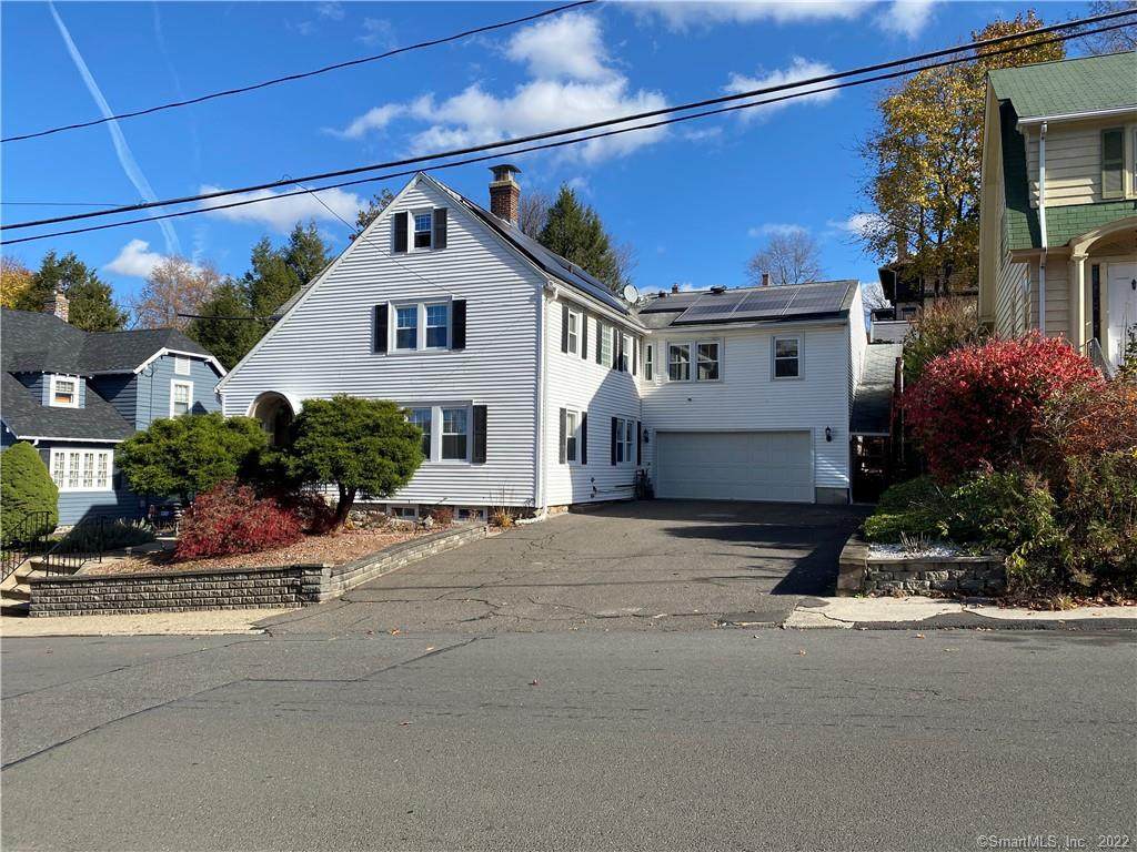 152 Fiske Street - Photo 1