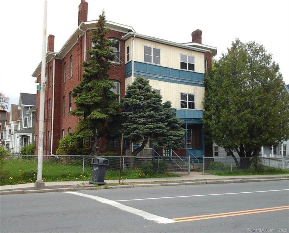 347 Albany Avenue - Photo 1