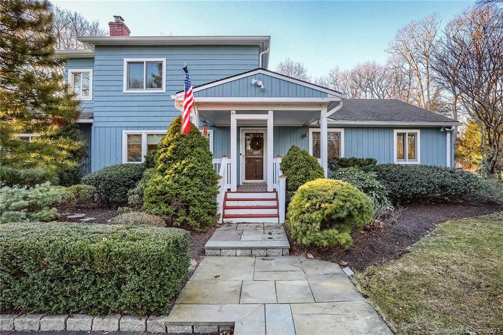 28 Pelham Lane - Photo 1