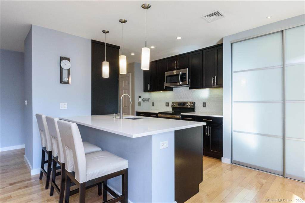 79 Courtland Avenue - Photo 1