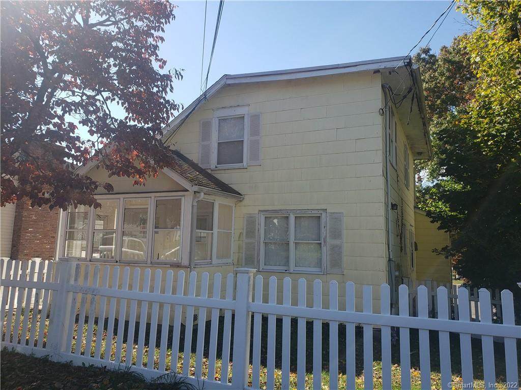 6 Villaway Road - Photo 1