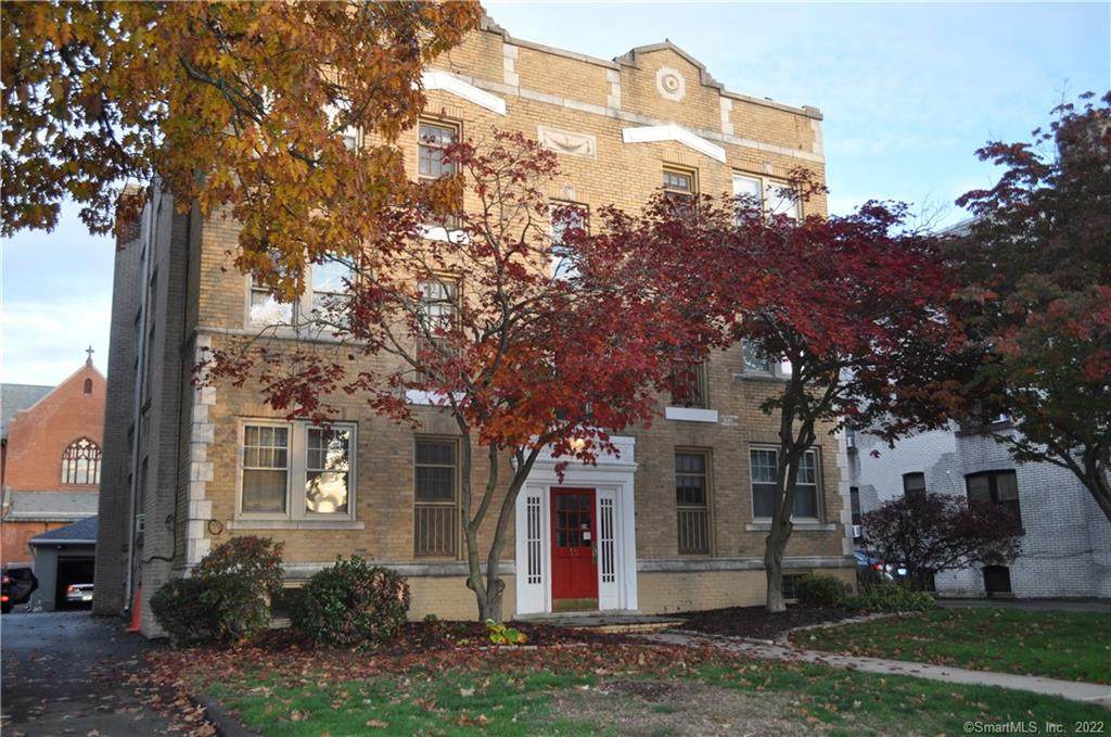 18 Robin Road - Photo 1