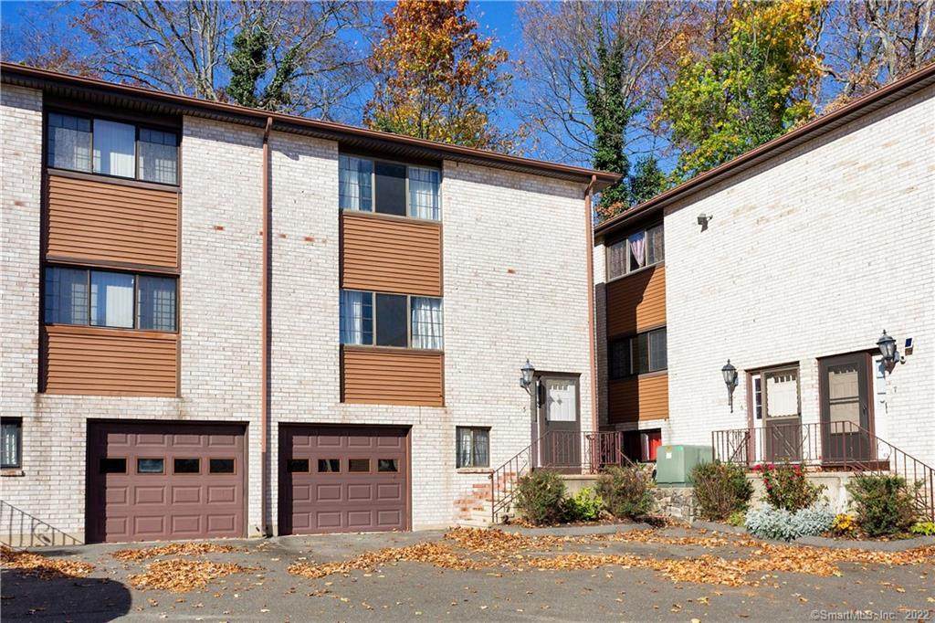 44 Columbus Place - Photo 1