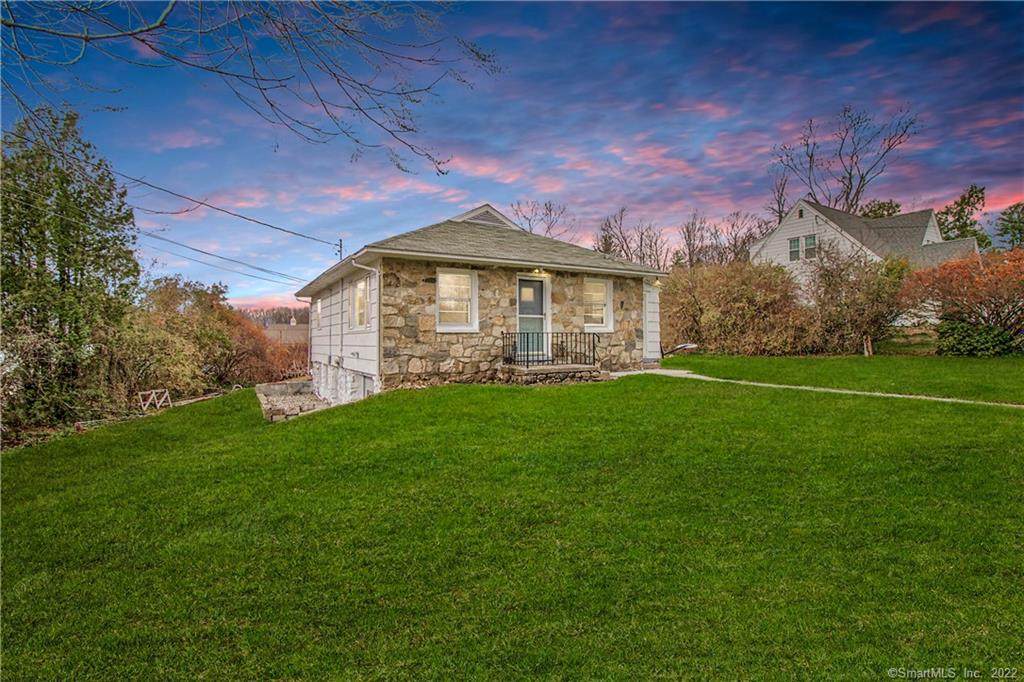 3 Old Schoolhouse Road - Photo 1